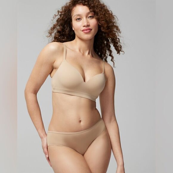 Soma Envliss white wireless bra size 40DD - Picture 2 of 4